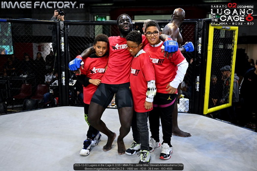 2023-12-02 Lugano in the Cage 6 22351 MMA Pro - Jemie Mike Stewart-Amadoudiama Diop